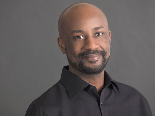 Express headshot San Diego